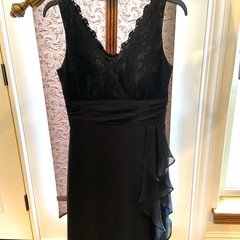 Lace Bodice little Black Dress Jessica Howard Sz 6